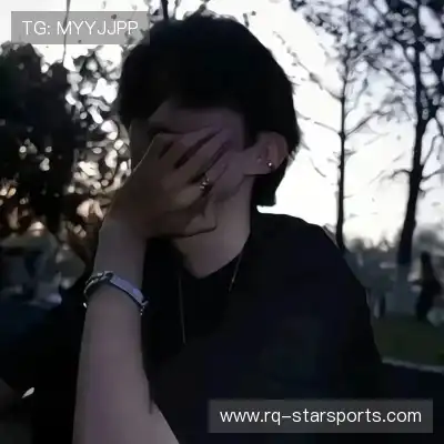 经裙瀚